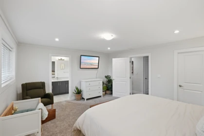 Bedroom 3 Photo of 20 4295 Old Clayburn Road, Abbotsford, BC