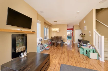 Kitchen Island Photo of 37 2929 156 Street, Surrey, BC
