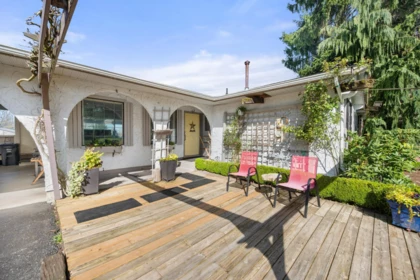 Breakfast Nook Photo of 7485 185 Street, Surrey, BC