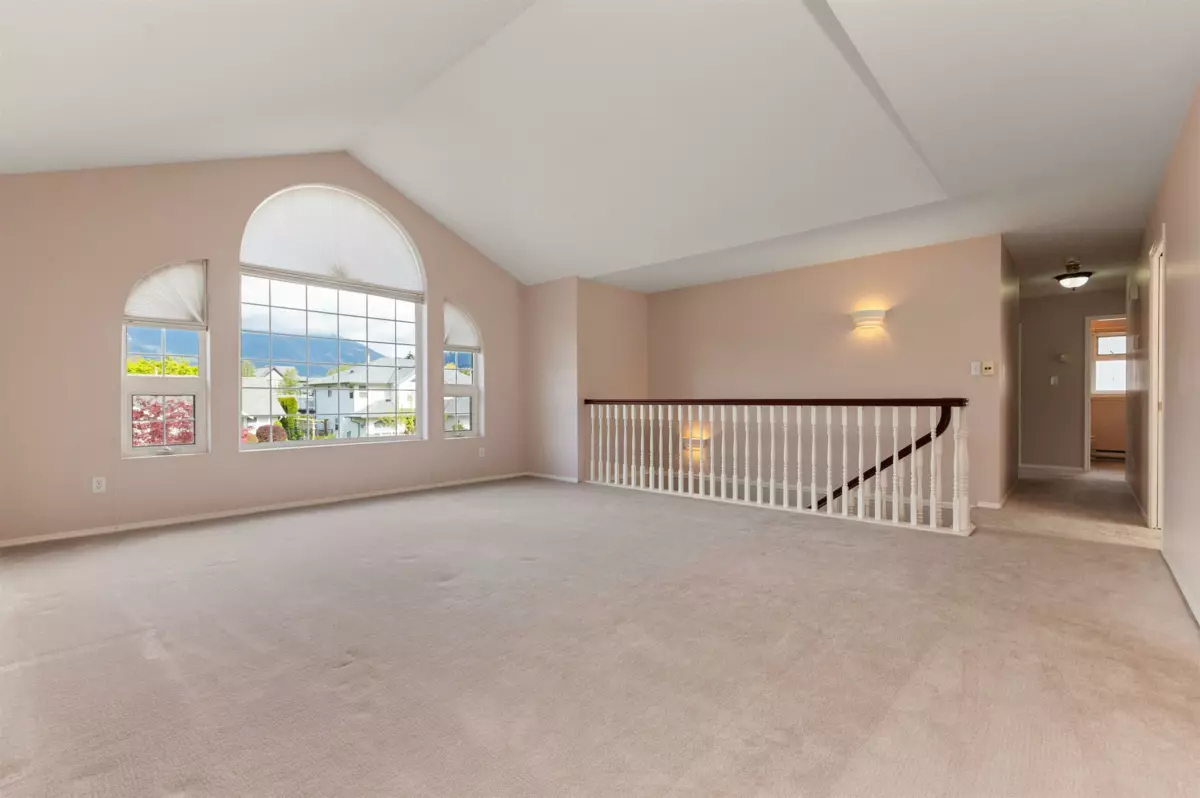 Family Room Photo of 1586 Sheffield Drive, Agassiz, BC