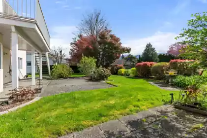 Front Yard Photo of 1586 Sheffield Drive, Agassiz, BC