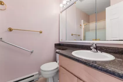 Laundry Room Photo of 1586 Sheffield Drive, Agassiz, BC