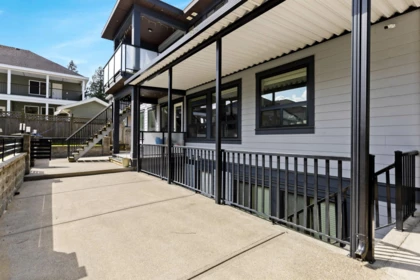 Swimming Pool Photo of 10578 127a Street, Surrey, BC
