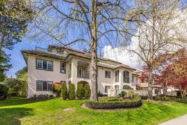 206 1447 Best Street, White Rock, BC