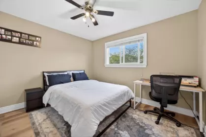 Basement Recreation Room Photo of 19485 66a Avenue, Surrey, BC