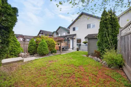 Hot Tub / Spa Photo of 19485 66a Avenue, Surrey, BC