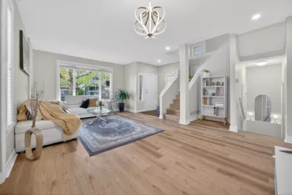 Kitchen Photo of 19485 66a Avenue, Surrey, BC