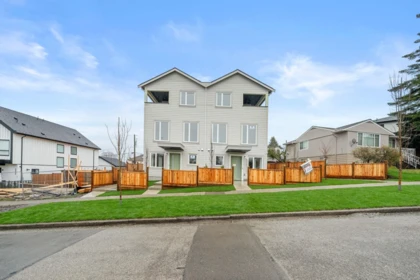1 3581 Haida Drive, Vancouver, BC, Vancouver — Half Duplex for sale