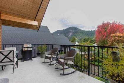 Garage Interior Photo of 41281 Meadow Avenue, Squamish, BC