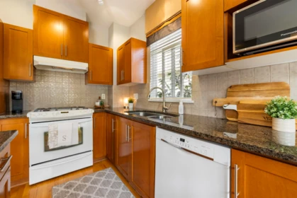 Primary Bathroom Photo of 25 15188 62a Avenue, Surrey, BC