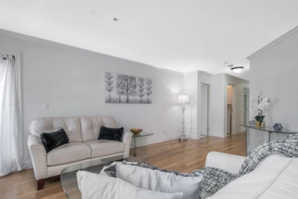 Breakfast Nook Photo of 304 15272 20 Avenue, Surrey, BC