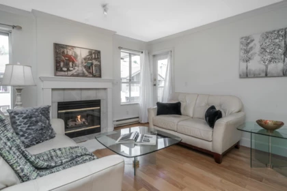 304 15272 20 Avenue, Surrey, BC, Surrey — Apartment/Condo for sale
