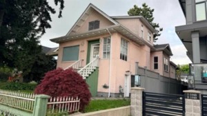 1039 E 41st Avenue, Vancouver, BC
