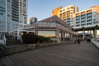 Community Amenities Photo (Clubhouse) of 504 1065 Quayside Drive, New Westminster, BC