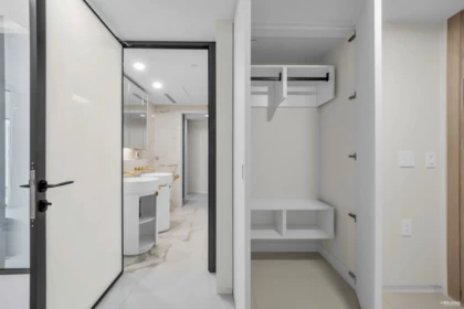 Office / Den Photo of 2207 1033 Nelson Street, Vancouver, BC