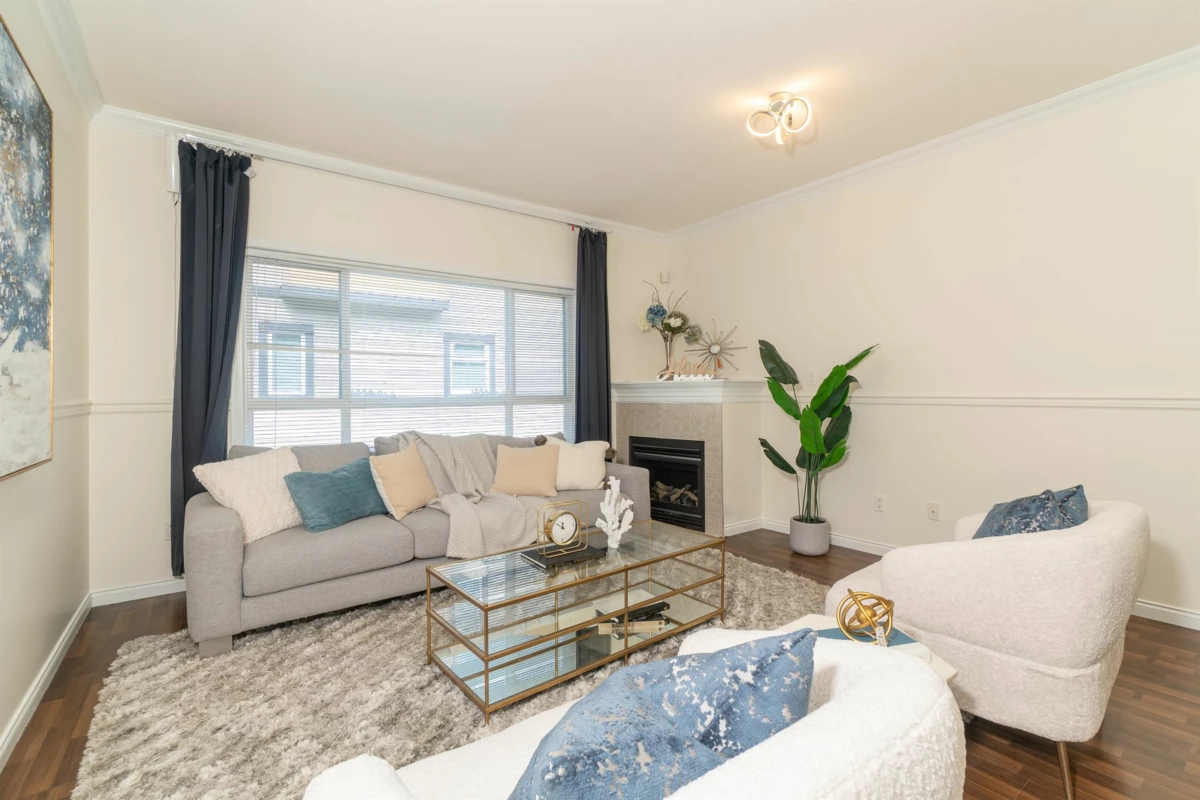 Family Room Photo of 18 9420 Ferndale Road, Richmond, BC