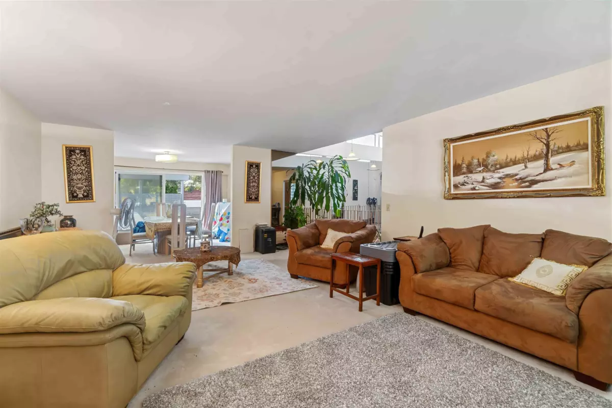 Dining Area Photo of 5989 Fremlin Street, Vancouver, BC