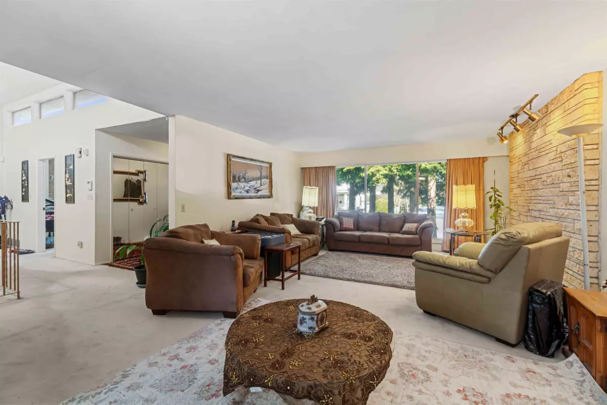 Family Room Photo of 5989 Fremlin Street, Vancouver, BC