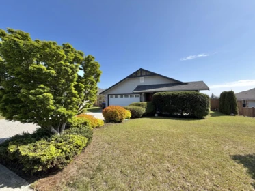 Swimming Pool Photo of 6335 Tyler Road, Sechelt, BC