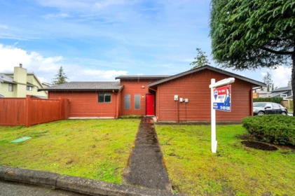 Basement Recreation Room Photo of 11121 Kingsbridge Drive, Richmond, BC