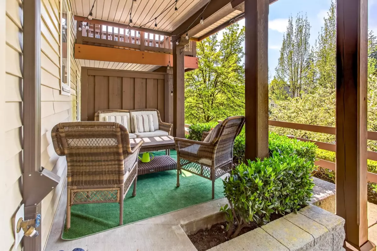 Living Room Photo of 81 2000 Panorama Drive, Port Moody, BC