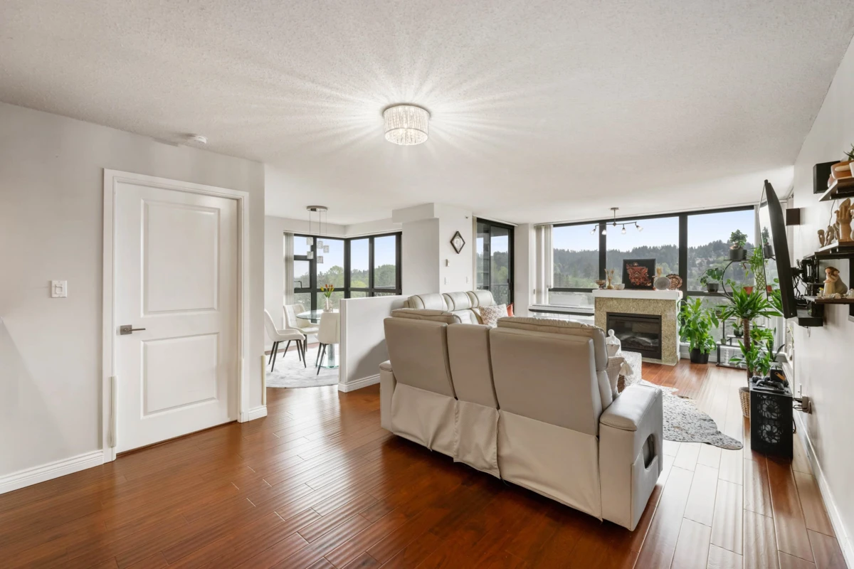 Family Room Photo of 1403 288 Ungless Way, Port Moody, BC