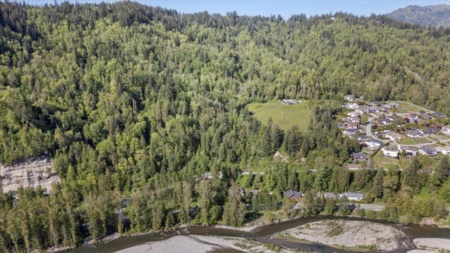 Neighborhood Park Photo Near 4495 Hirschman Road, Sardis - Chwk River Valley, BC