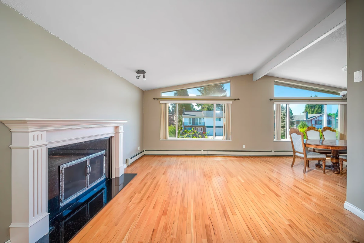 Dining Area Photo of 951 Everett Crescent, Burnaby, BC
