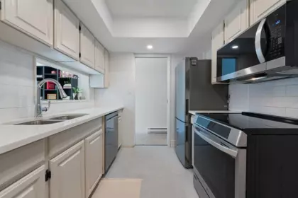 Basement Recreation Room Photo of 104 1279 Nicola Street, Vancouver, BC