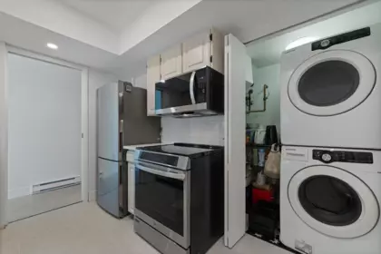 Mudroom Photo of 104 1279 Nicola Street, Vancouver, BC