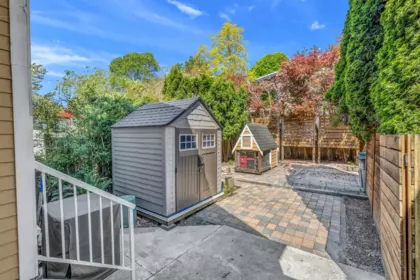 Outdoor Patio Photo of 517 Atlantic Street, Vancouver, BC