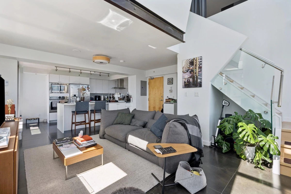 Family Room Photo of 2601 1238 Richards Street, Vancouver, BC