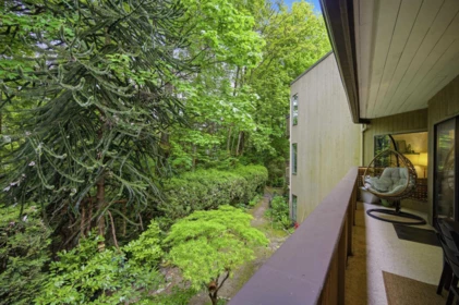 Office / Den Photo of 202 3187 Mountain Highway, North Vancouver, BC