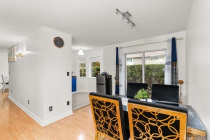 Office / Den Photo of 123 14861 98 Avenue, Surrey, BC