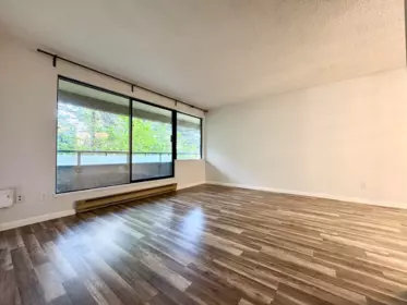 204 1026 Queens Avenue, New Westminster, BC, New Westminster — Apartment/Condo for sale