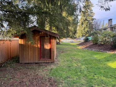 Community Amenities Photo (Clubhouse) of 3164 Old Clayburn Road, Abbotsford, BC