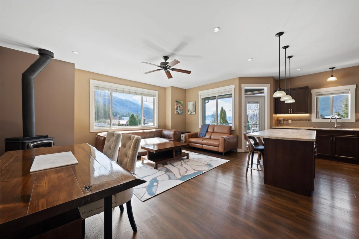 Exterior Rear Photo of 746 Upper Crescent, Squamish, BC