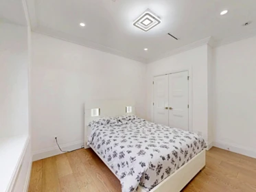 Mudroom Photo of 3560 Highland Boulevard, North Vancouver, BC