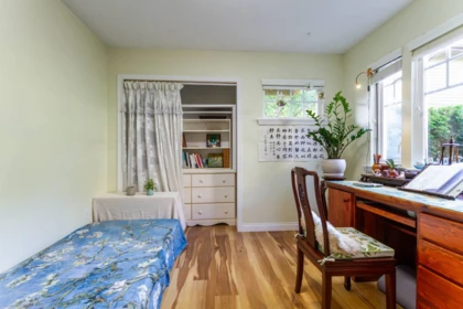 Bedroom 3 Photo of 2952 W 8th Avenue, Vancouver, BC