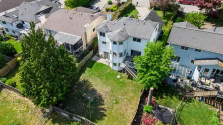 Hot Tub / Spa Photo of 133 Warrick Street, Coquitlam, BC