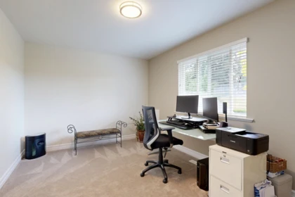 Entry Foyer Photo of 5795 167 Street, Surrey, BC