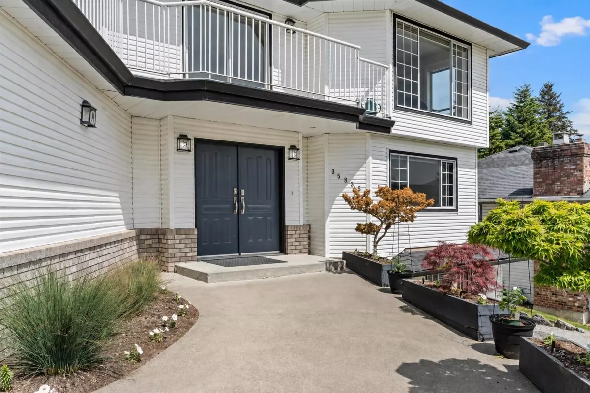Exterior Rear Photo of 35835 Heatherstone Place, Abbotsford, BC