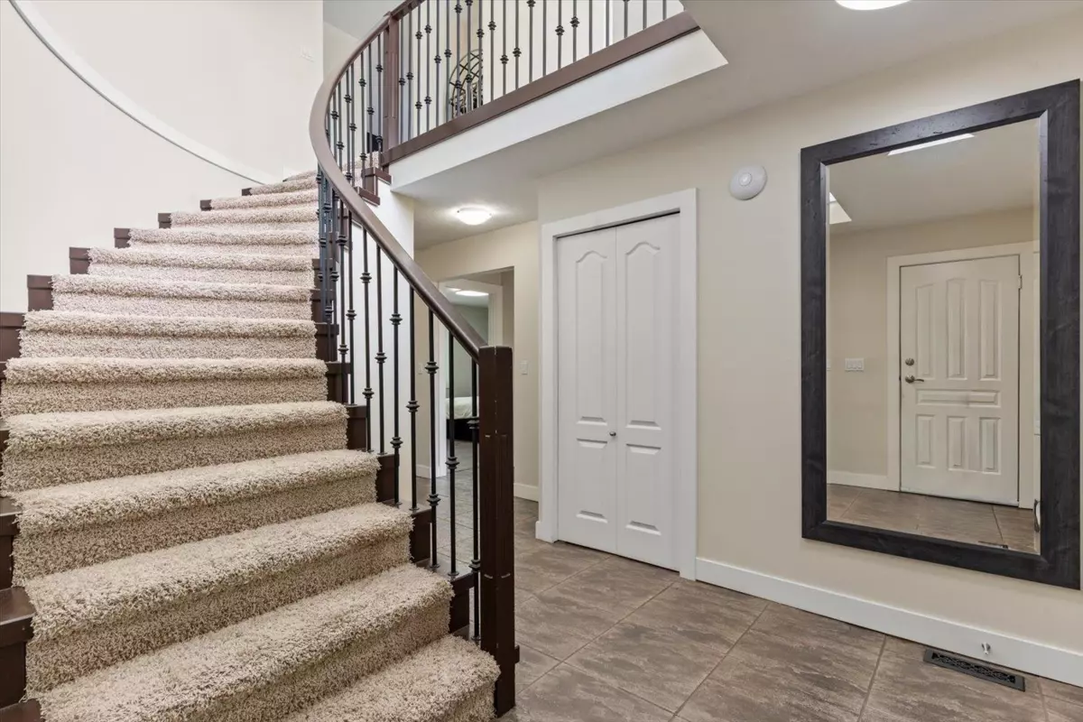 Family Room Photo of 35835 Heatherstone Place, Abbotsford, BC