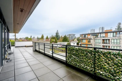 Hallway Photo of 404 458 W 63rd Avenue, Vancouver, BC