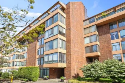 Office / Den Photo of 506 2101 Mcmullen Avenue, Vancouver, BC
