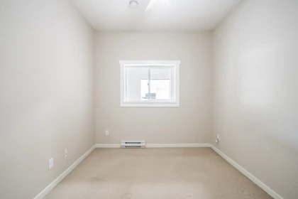 Basement Recreation Room Photo of 103 13728 108 Avenue, Surrey, BC