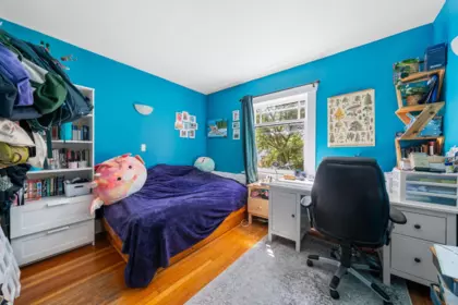 Walk-In Closet Photo of 3218 W 6th Avenue, Vancouver, BC
