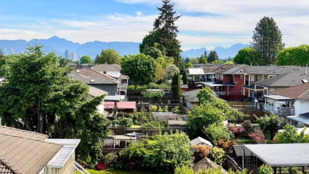 Backyard Photo of 205 7908 Graham Avenue, Burnaby, BC
