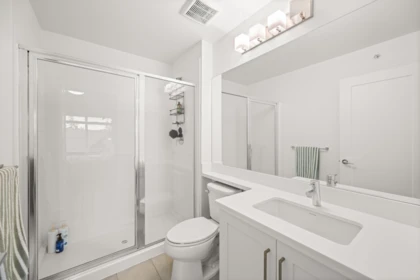 Primary Bathroom Photo of 21 8570 204 Street, Langley, BC