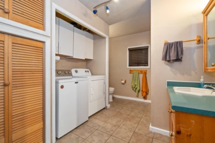 Primary Bathroom Photo of 43873 Ryall Road, Mission, BC